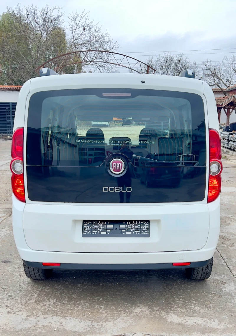 Fiat Doblo 1.6 Multijet 170000км, снимка 5 - Автомобили и джипове - 47978827