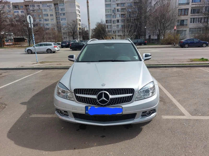 Mercedes-Benz C 220, снимка 2 - Автомобили и джипове - 52390708