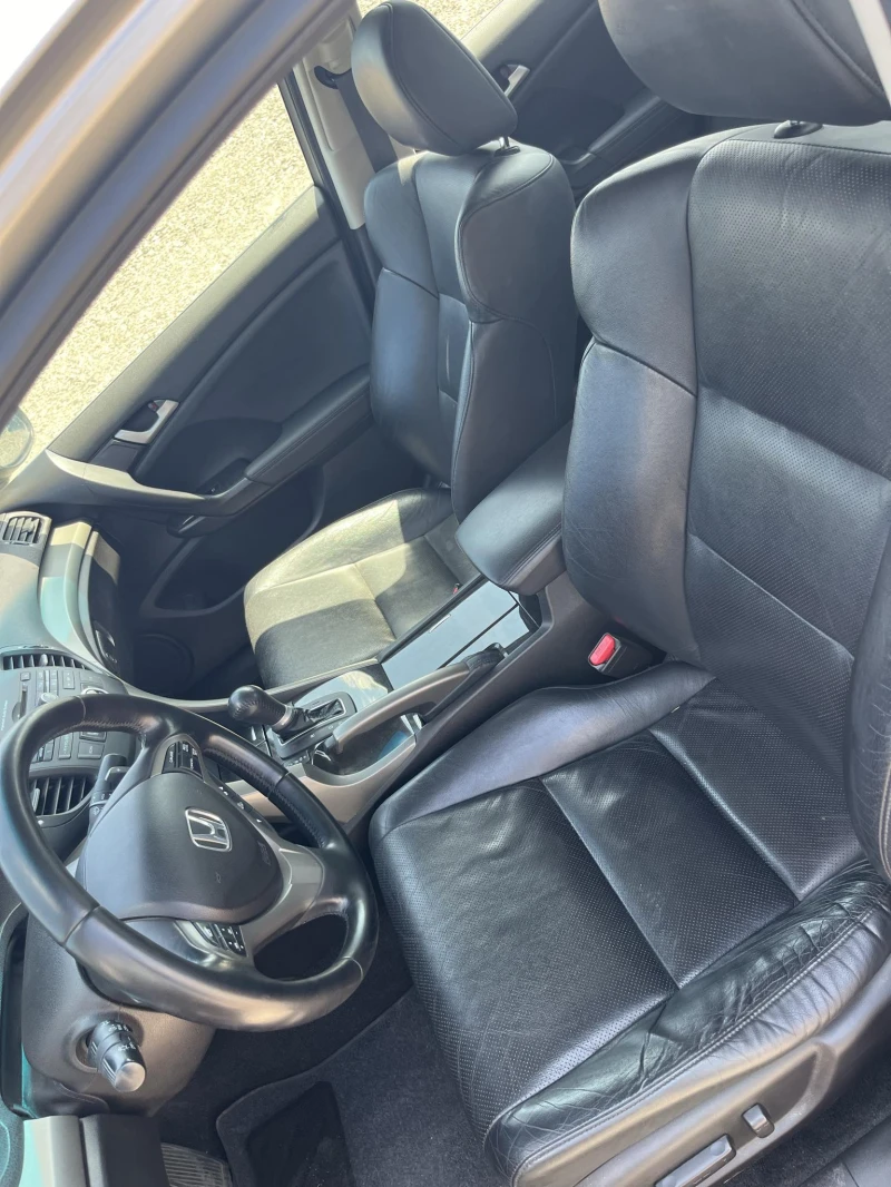 Honda Accord 2.4, снимка 3 - Автомобили и джипове - 52512189