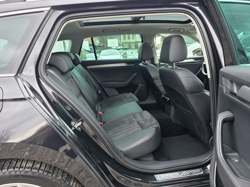 Skoda Superb 2.0 TDI 190 К.С. DSG 4X4 / ПАНО / КАМЕРА / КЕЙЛЕС, снимка 10 - Автомобили и джипове - 53059797