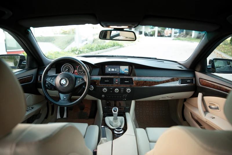 BMW 530 XD M pack , снимка 8 - Автомобили и джипове - 53126512