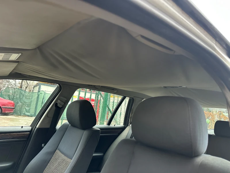 BMW 320 РЕГИСТРИРАНА- , снимка 15 - Автомобили и джипове - 53241636