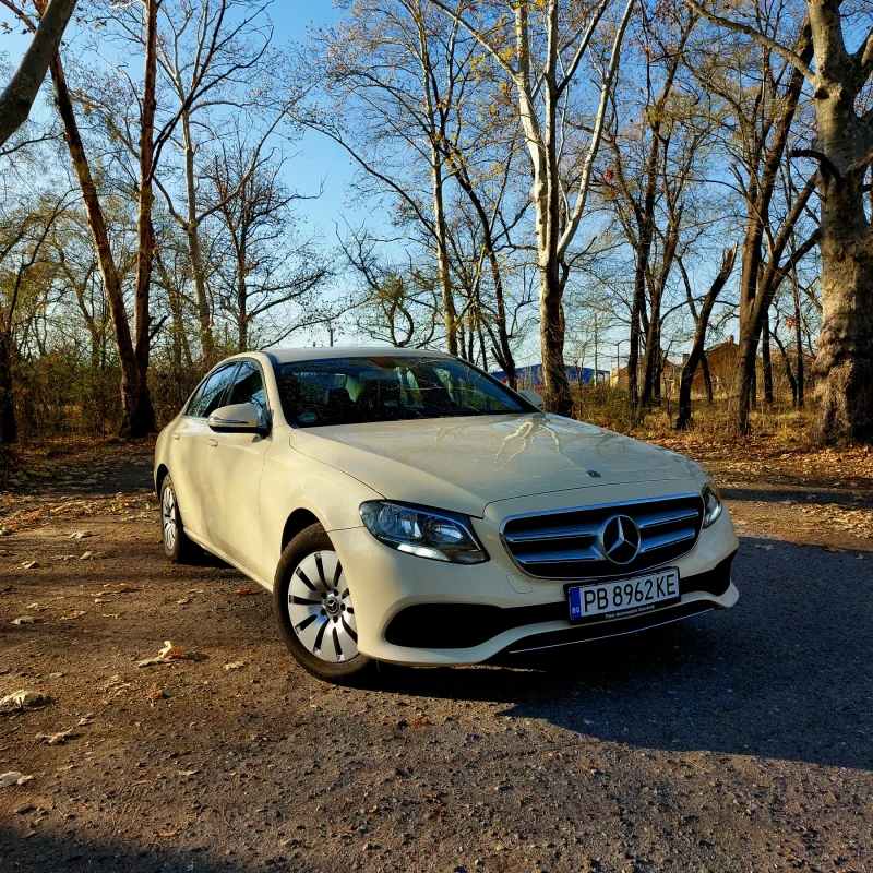 Mercedes-Benz E 200, снимка 15 - Автомобили и джипове - 53266617