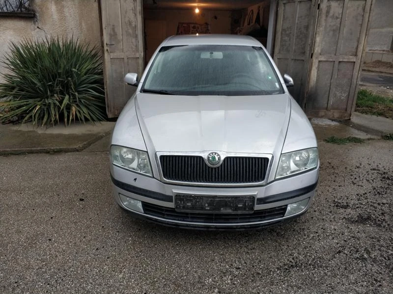 Skoda Octavia, снимка 2 - Автомобили и джипове - 46984254