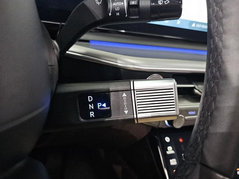 Hyundai Grandeur 3.5L * ФАБРИЧНА ГАЗ* , снимка 9 - Автомобили и джипове - 55390761