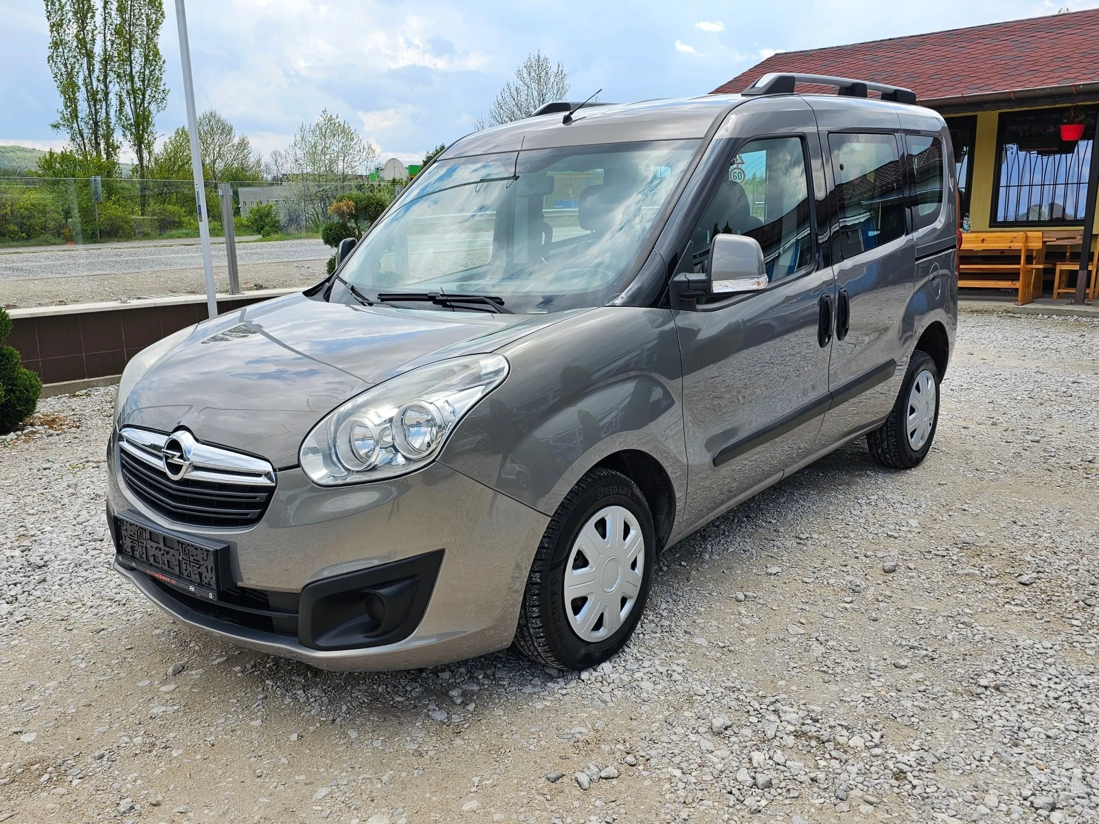 Opel Combo 1.6 ECO FLEX 105кс EURO 5b, снимка 1