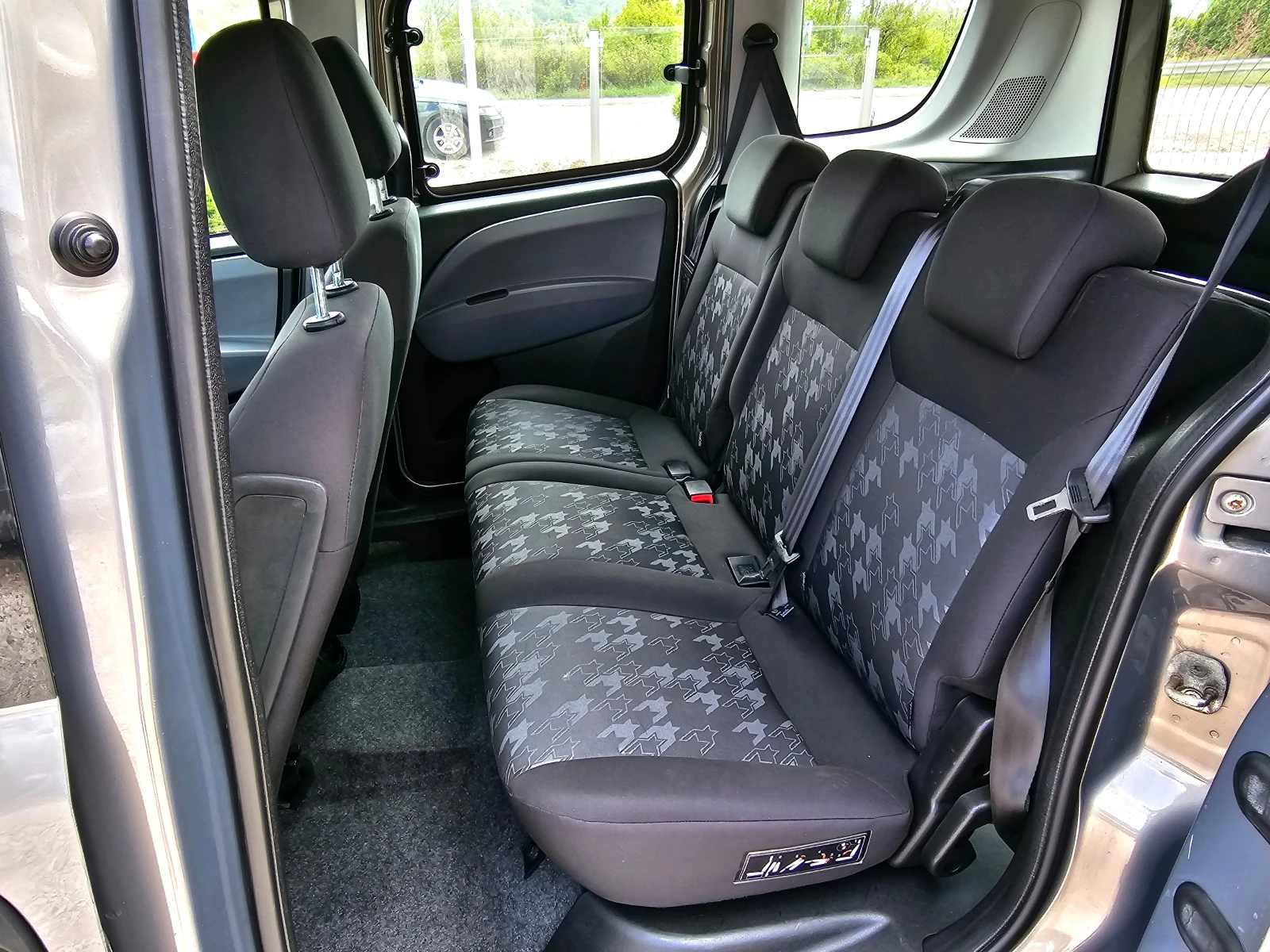 Opel Combo 1.6 ECO FLEX 105 EURO 5b | Mobile.bg   11