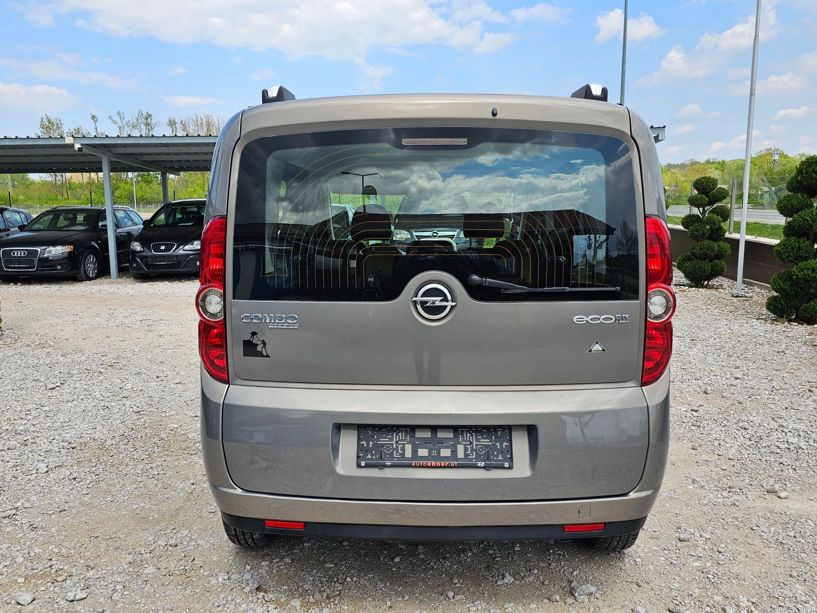 Opel Combo 1.6 ECO FLEX 105кс EURO 5b - изображение 4