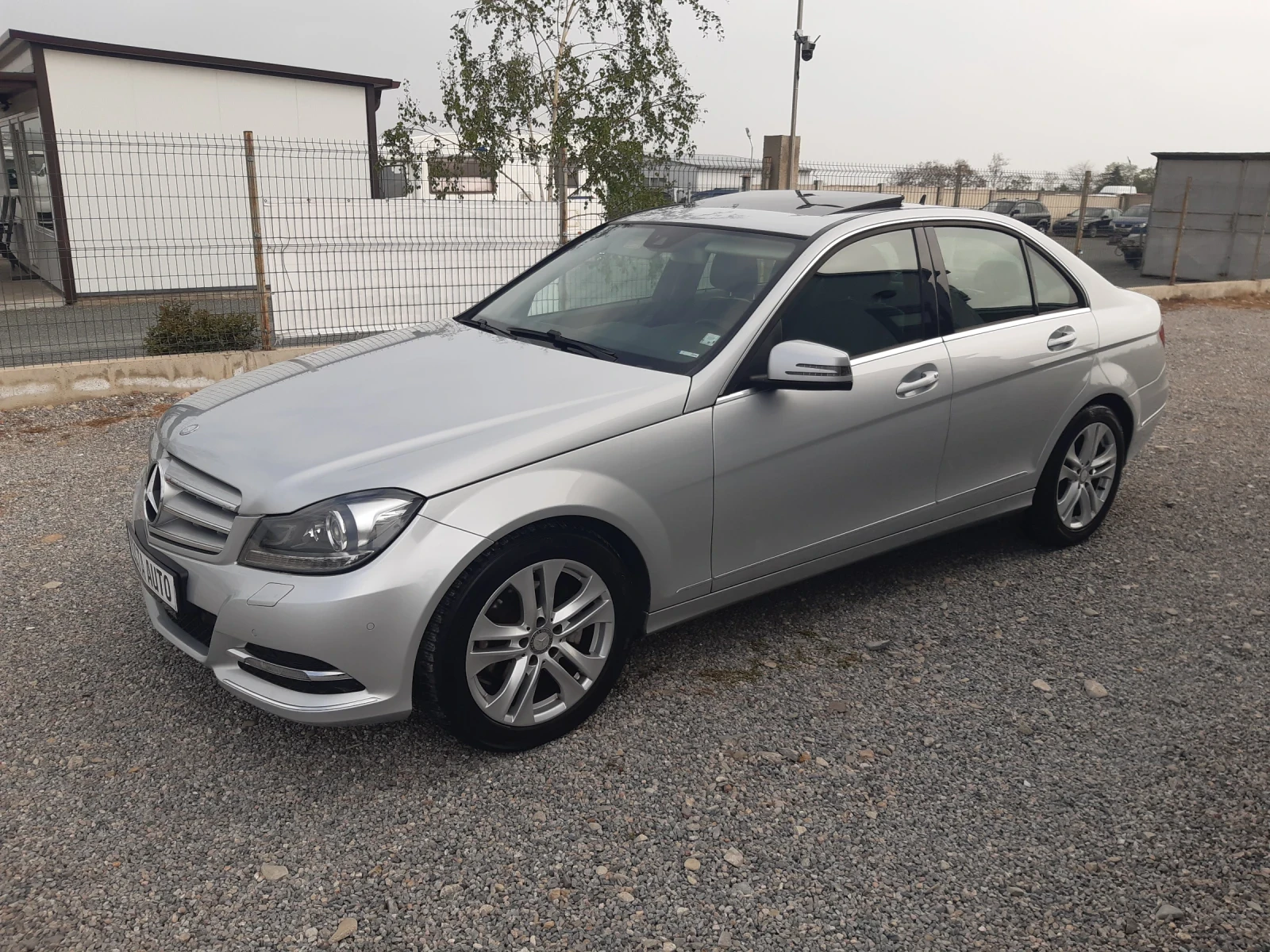 Mercedes-Benz C 220 КОЖА КАТО НОВ АВТОМАТИК - изображение 7