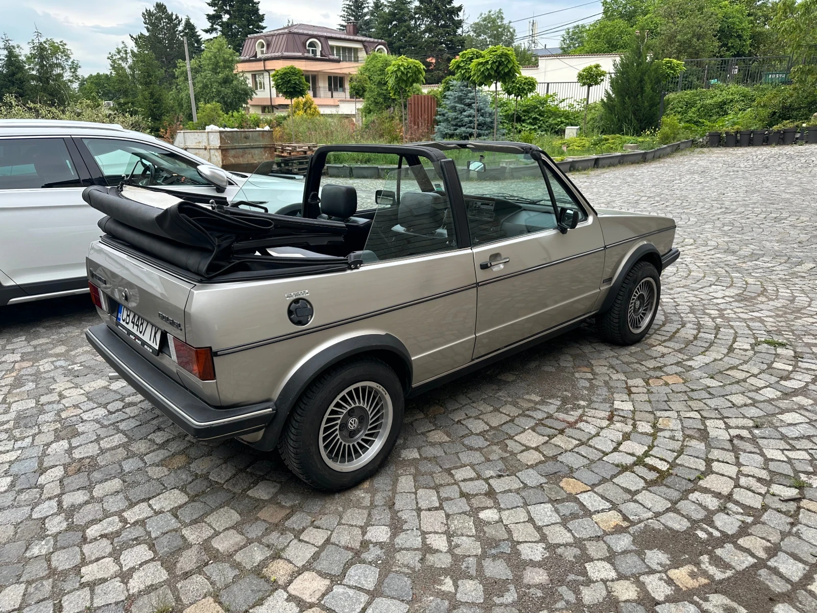 VW Golf 1.6GL_KARMANN - изображение 8