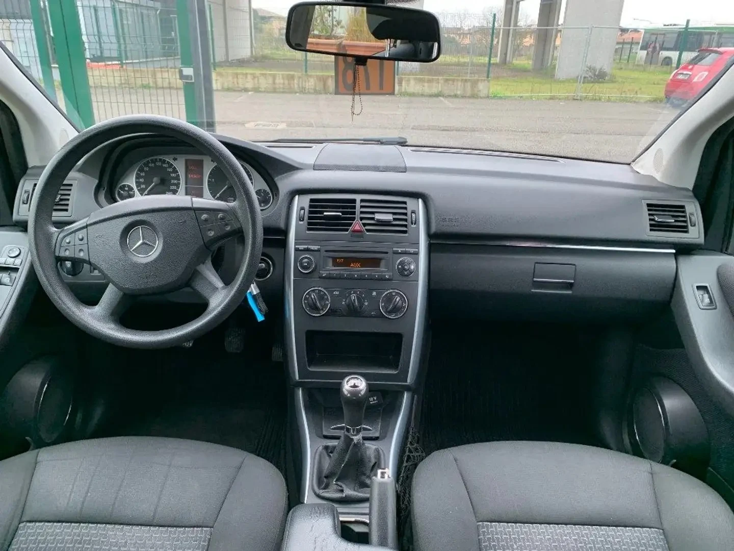 Mercedes-Benz 180 NGT Standard �����/������  | Mobile.bg � ����������� 10