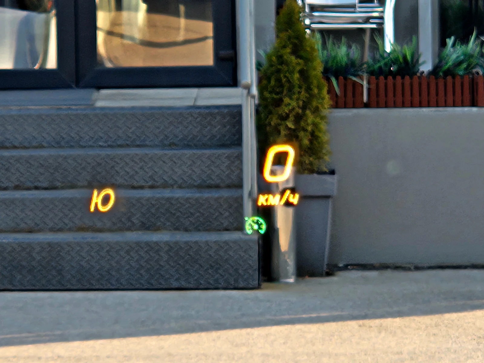 Mercedes-Benz E 220 AMG/GERMANY/DIGITAL/PANO/DISTR/360CAM/ПОДГРЕВ/LIZI - изображение 9