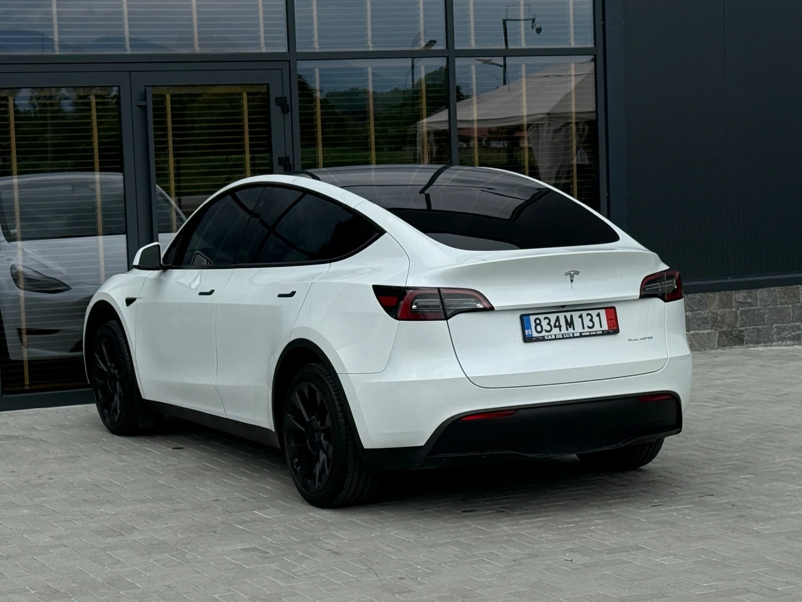 Tesla Model Y Long range, снимка 4 - Автомобили и джипове - 54485173
