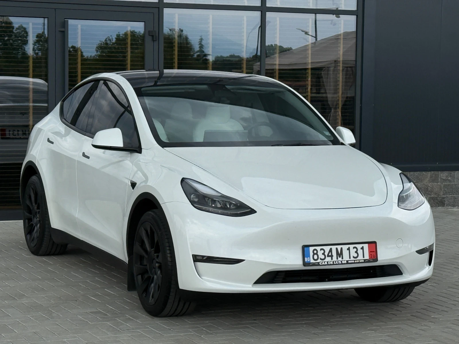 Tesla Model Y Long range, снимка 3 - Автомобили и джипове - 54485173