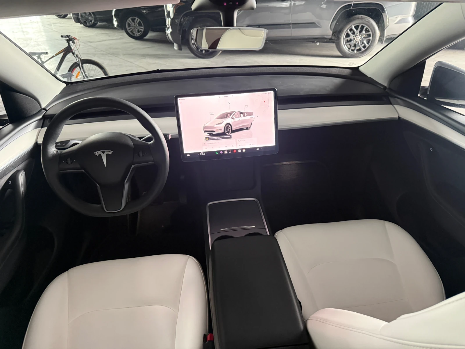 Tesla Model Y Long range, снимка 10 - Автомобили и джипове - 54485173