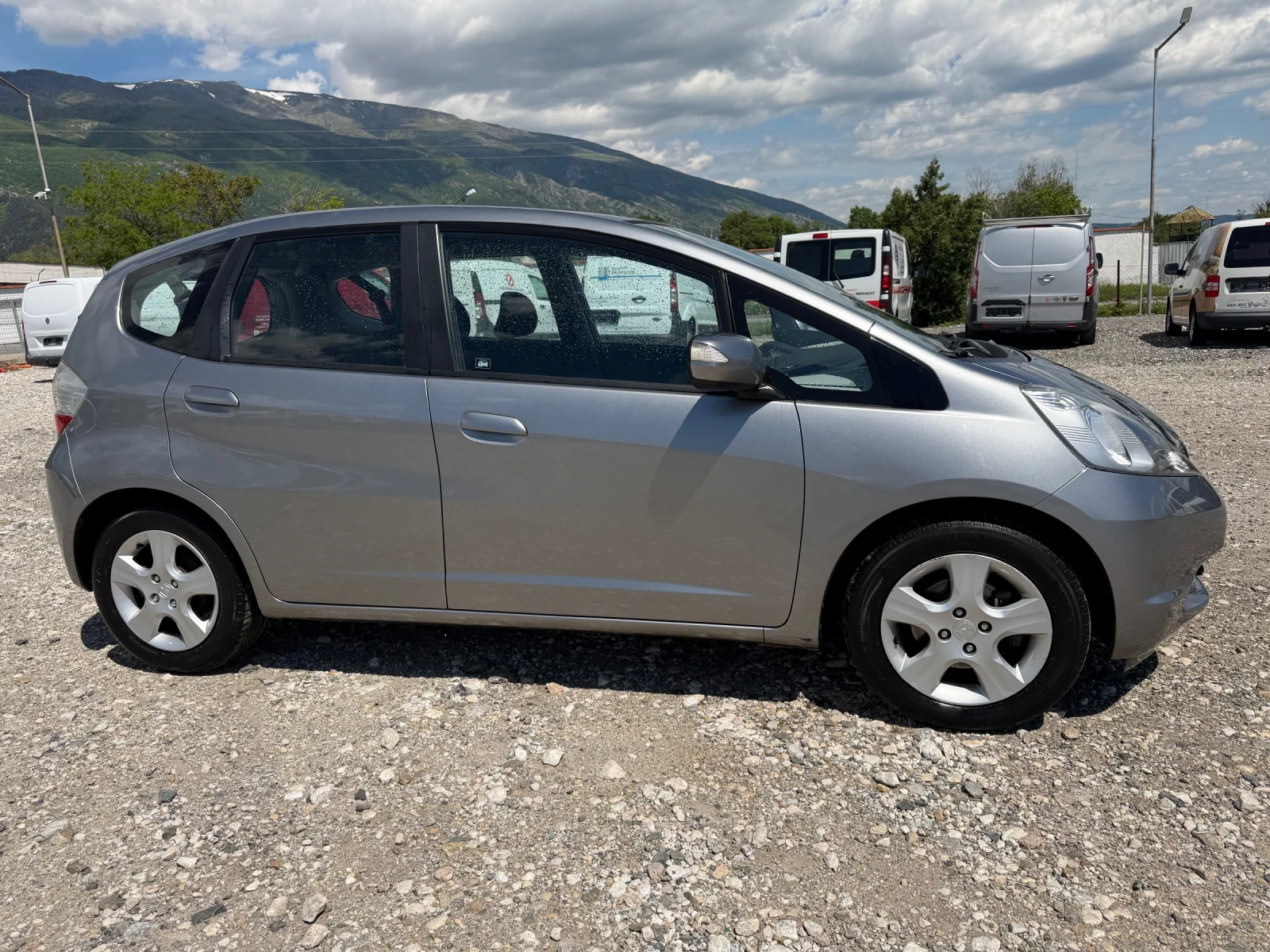 Honda Jazz 1.4!100k.c!4ВРАТИ!100К.С!, снимка 4 - Автомобили и джипове - 54553515