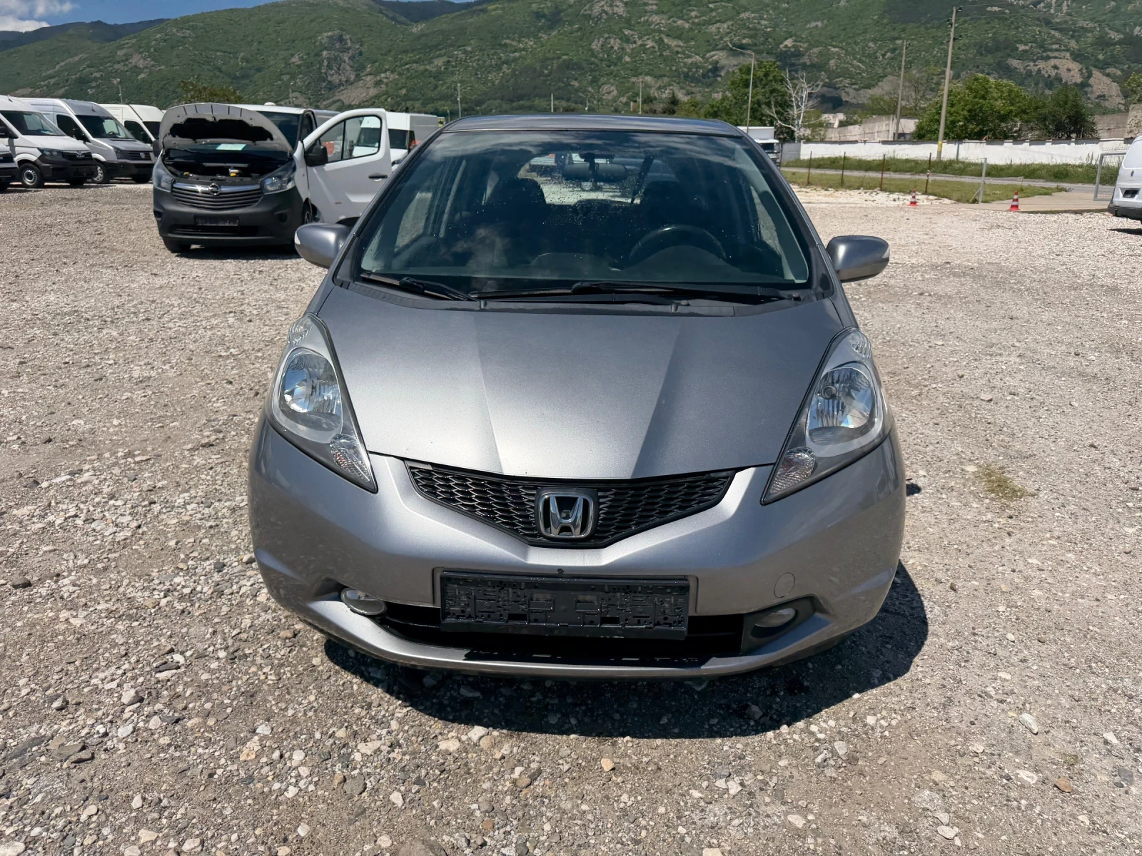 Honda Jazz 1.4!100k.c!4ВРАТИ!100К.С!, снимка 2 - Автомобили и джипове - 54553515