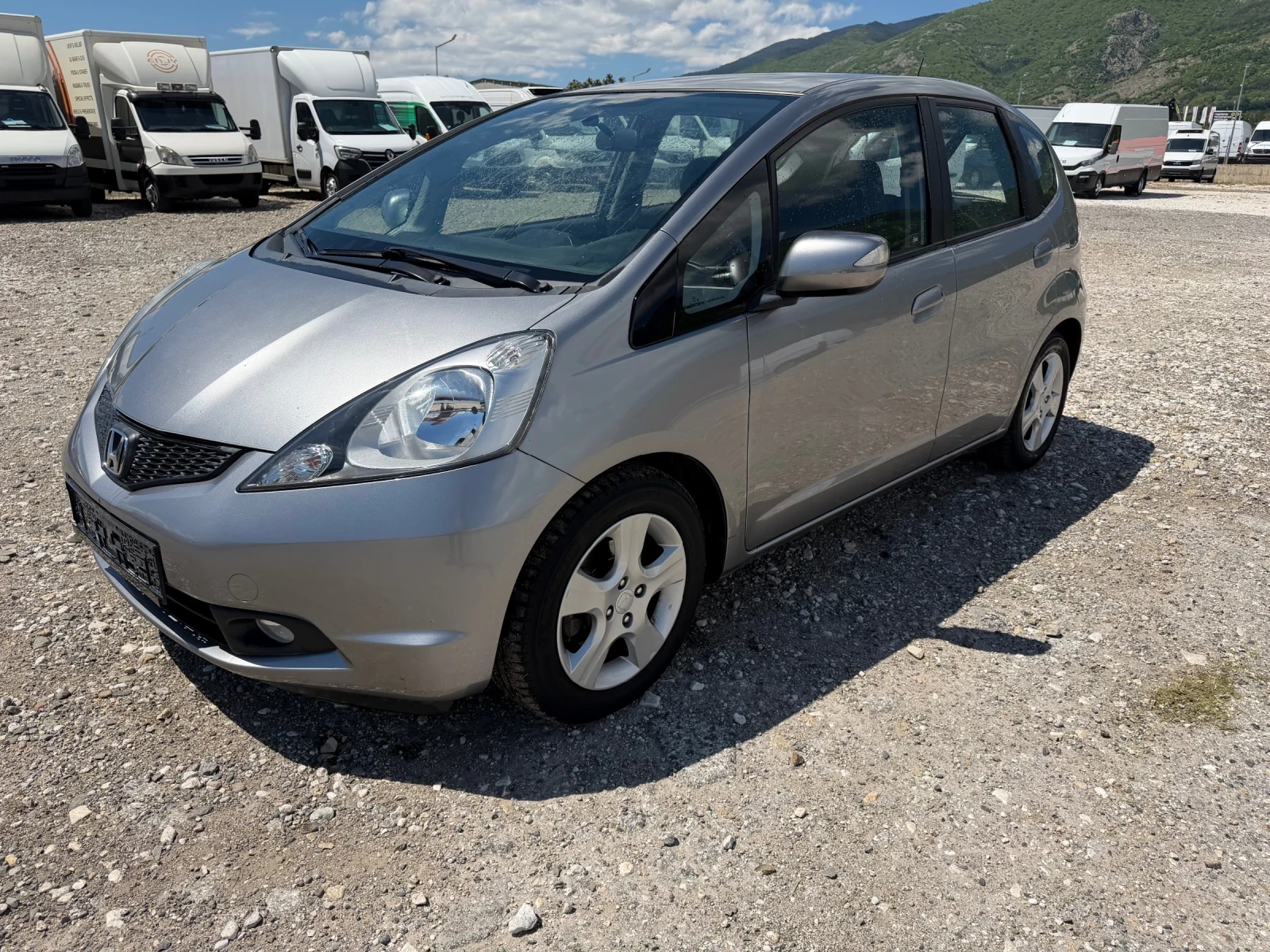 Honda Jazz 1.4!100k.c!4ВРАТИ!100К.С!