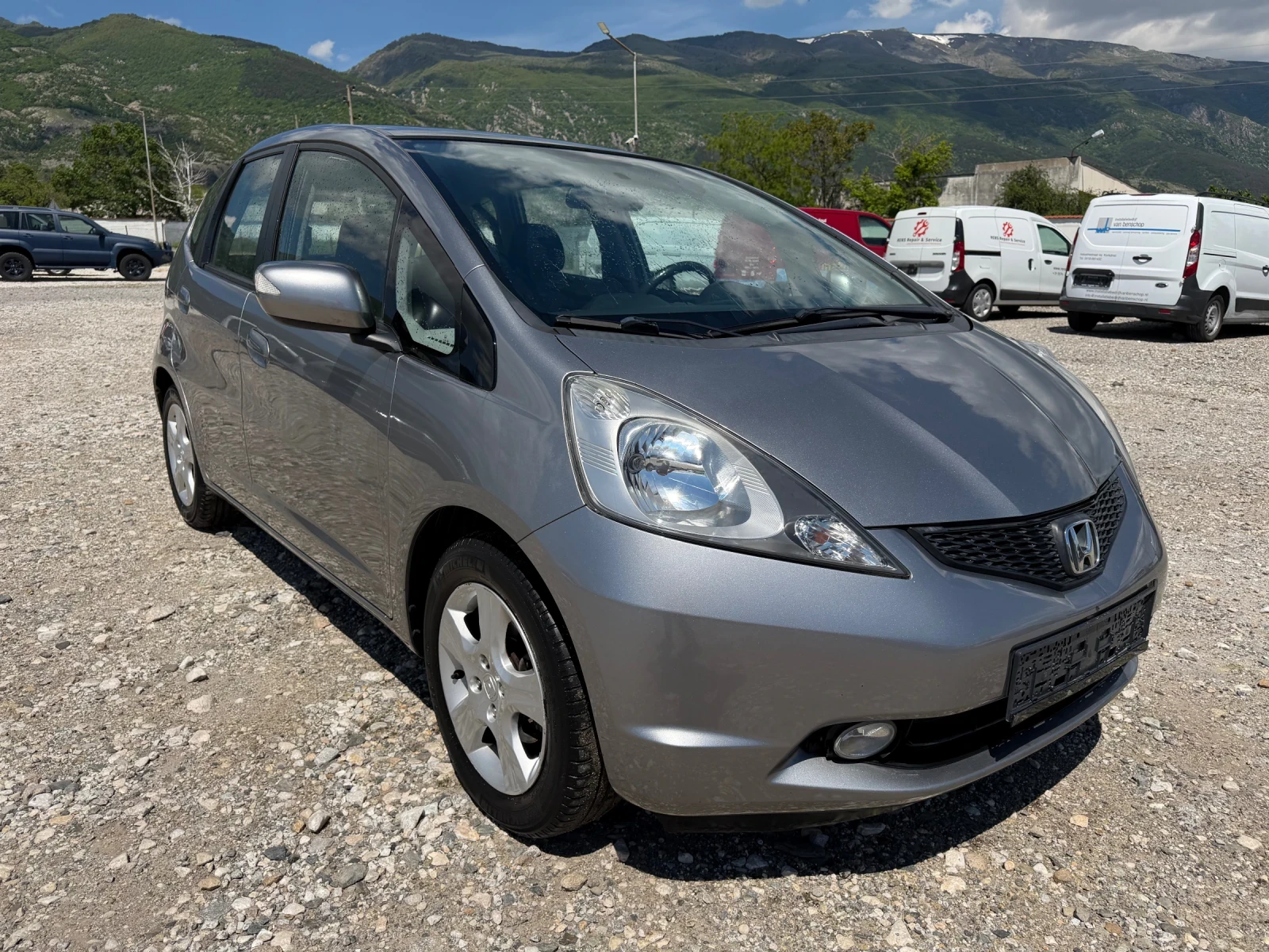 Honda Jazz 1.4!100k.c!4ВРАТИ!100К.С!, снимка 3 - Автомобили и джипове - 54553515