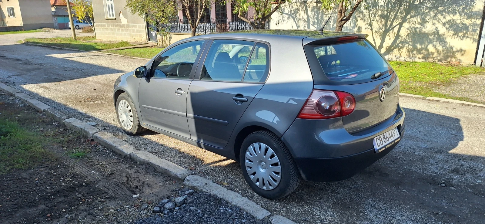 VW Golf 1.6 газ, снимка 4 - Автомобили и джипове - 54578998