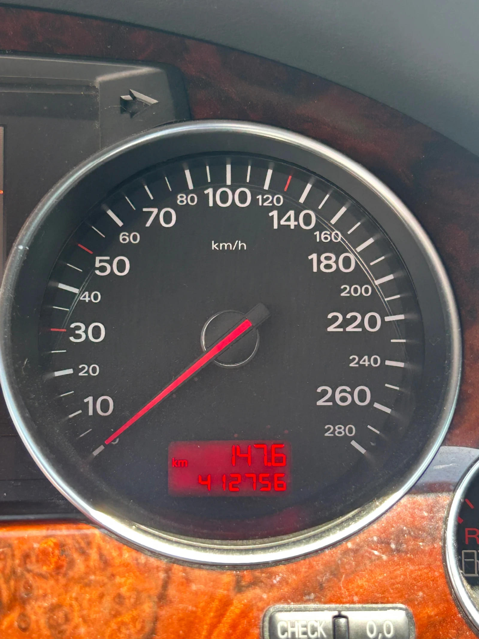 Audi A8 3.0 TDI, снимка 6 - Автомобили и джипове - 54777811