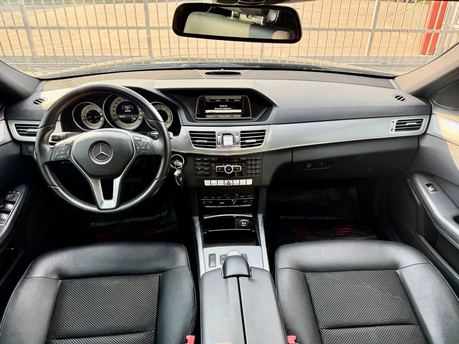 Mercedes-Benz E 220 9G tronic / TV / NAVI , снимка 12 - Автомобили и джипове - 54802749