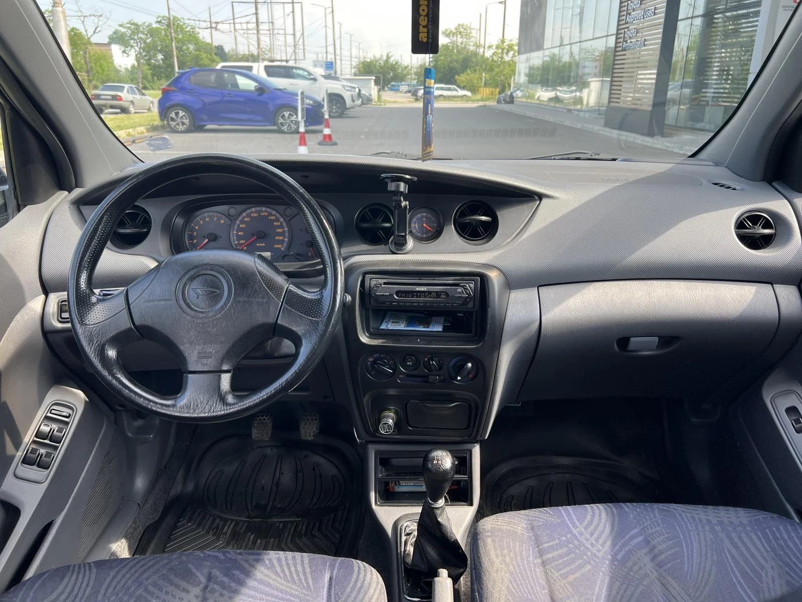 Daihatsu Yrv 1.3 Petrol, снимка 15 - Автомобили и джипове - 54830966