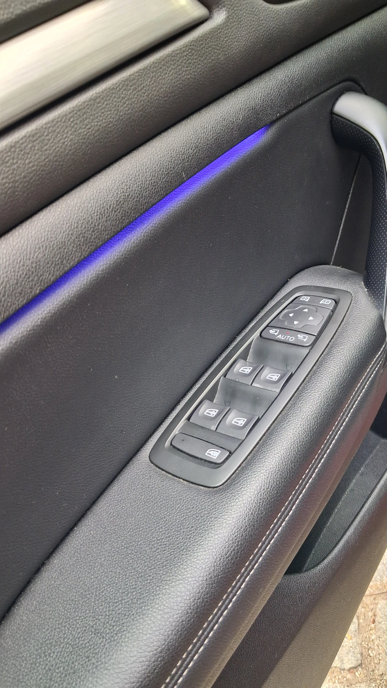 Renault Megane, снимка 7 - Автомобили и джипове - 54965129