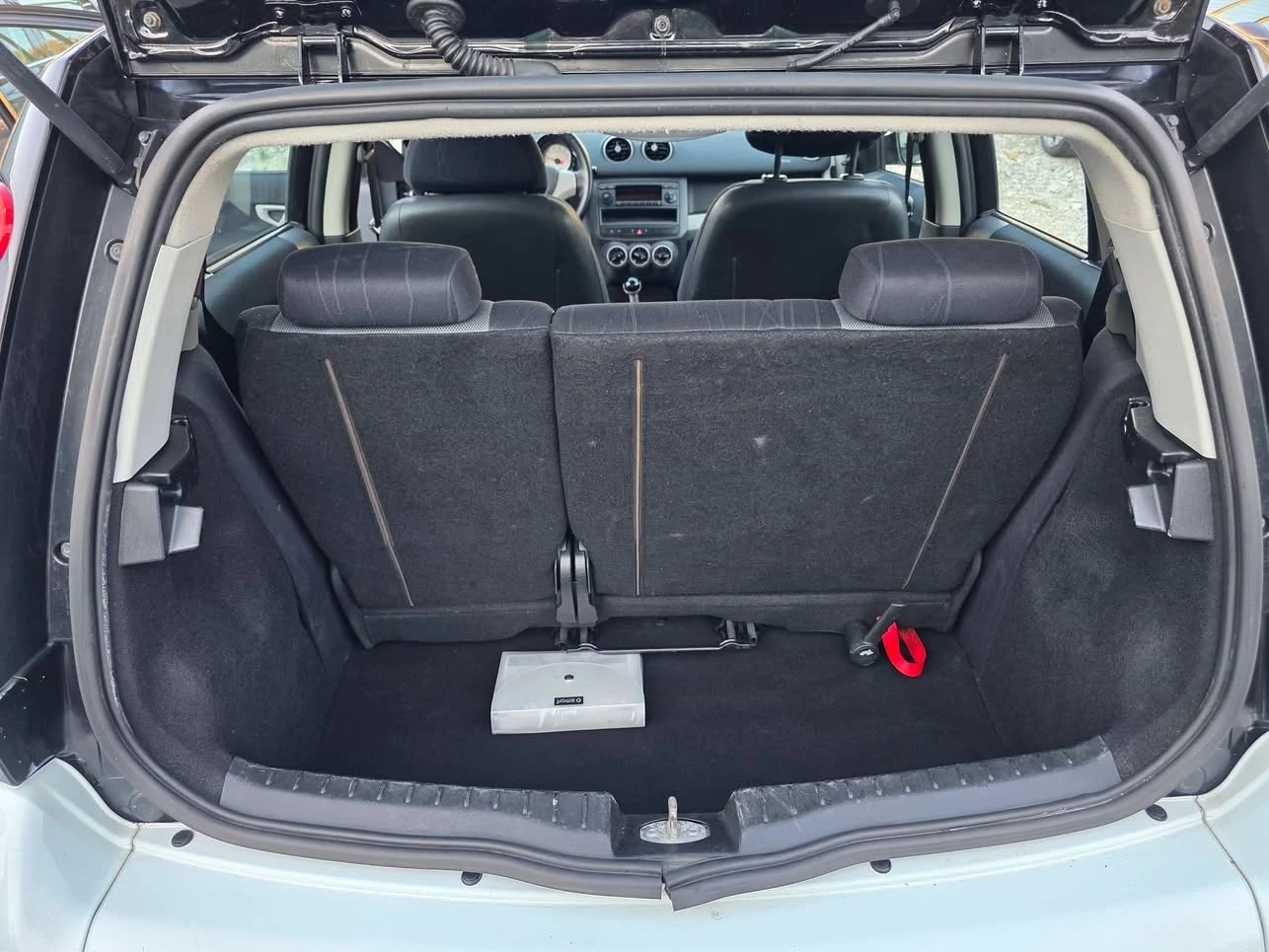 Smart Forfour 1.3i 95K.C. / КЛИМАТИК / ПАНОРАМА / , снимка 13 - Автомобили и джипове - 55289767