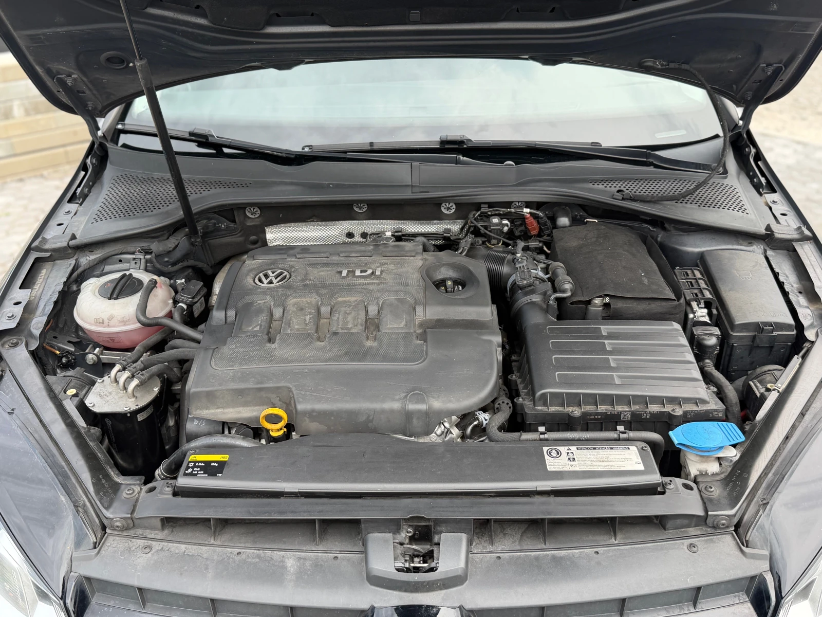 VW Golf = ���������= EURO 6= 1.6 TDI-110= HIGHLINE= ������ | Mobile.bg � ����������� 8