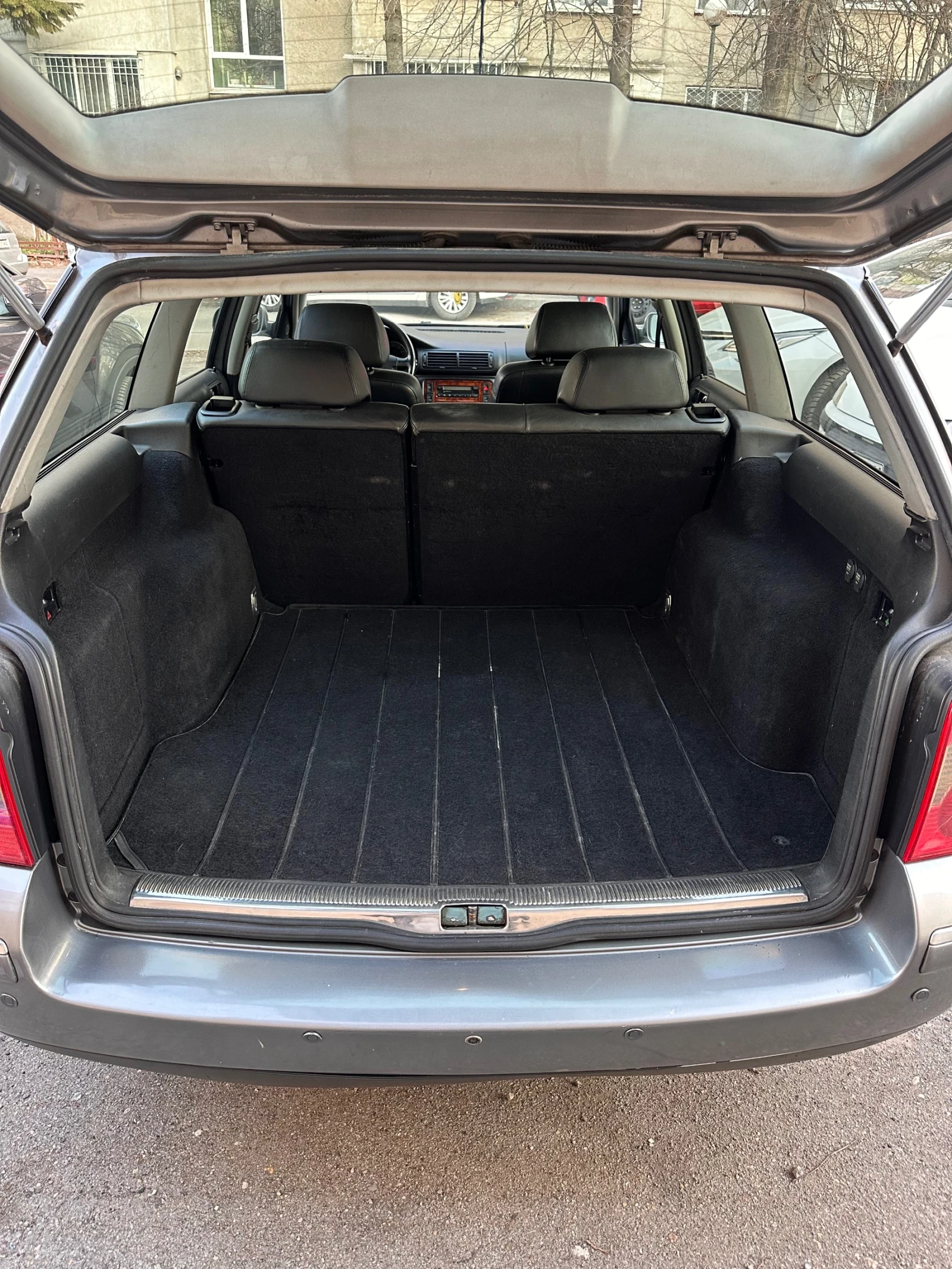 VW Passat B5.5, снимка 10 - Автомобили и джипове - 55601414