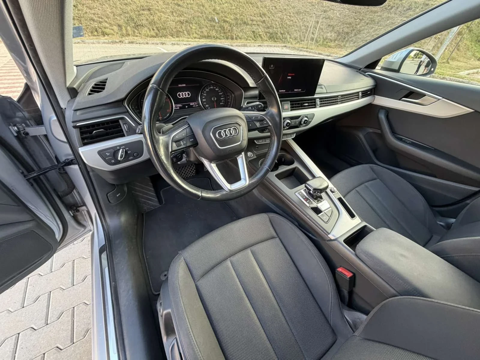 Audi A4, снимка 10 - Автомобили и джипове - 55620795