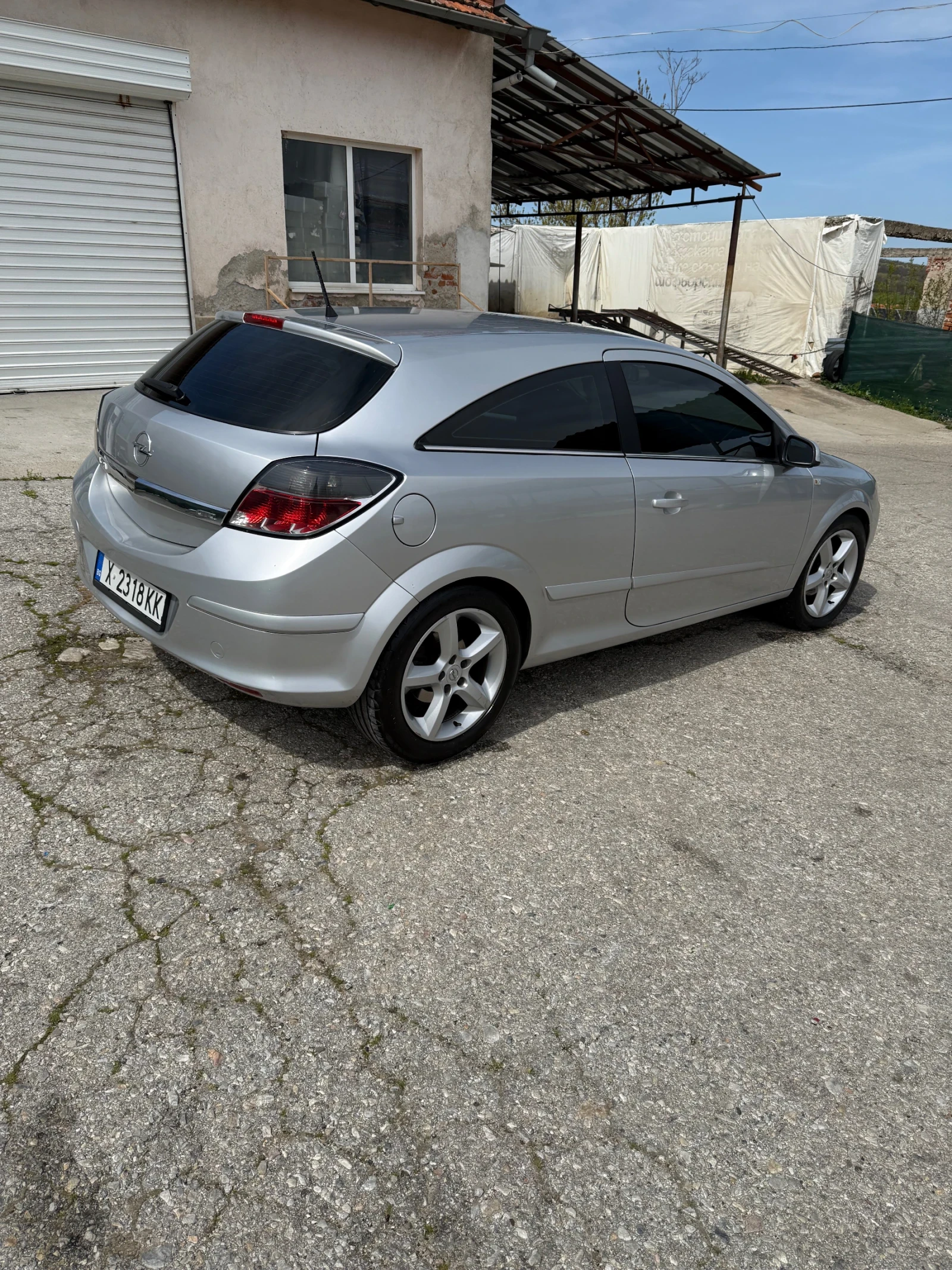 Opel Astra, снимка 2 - Автомобили и джипове - 56139526