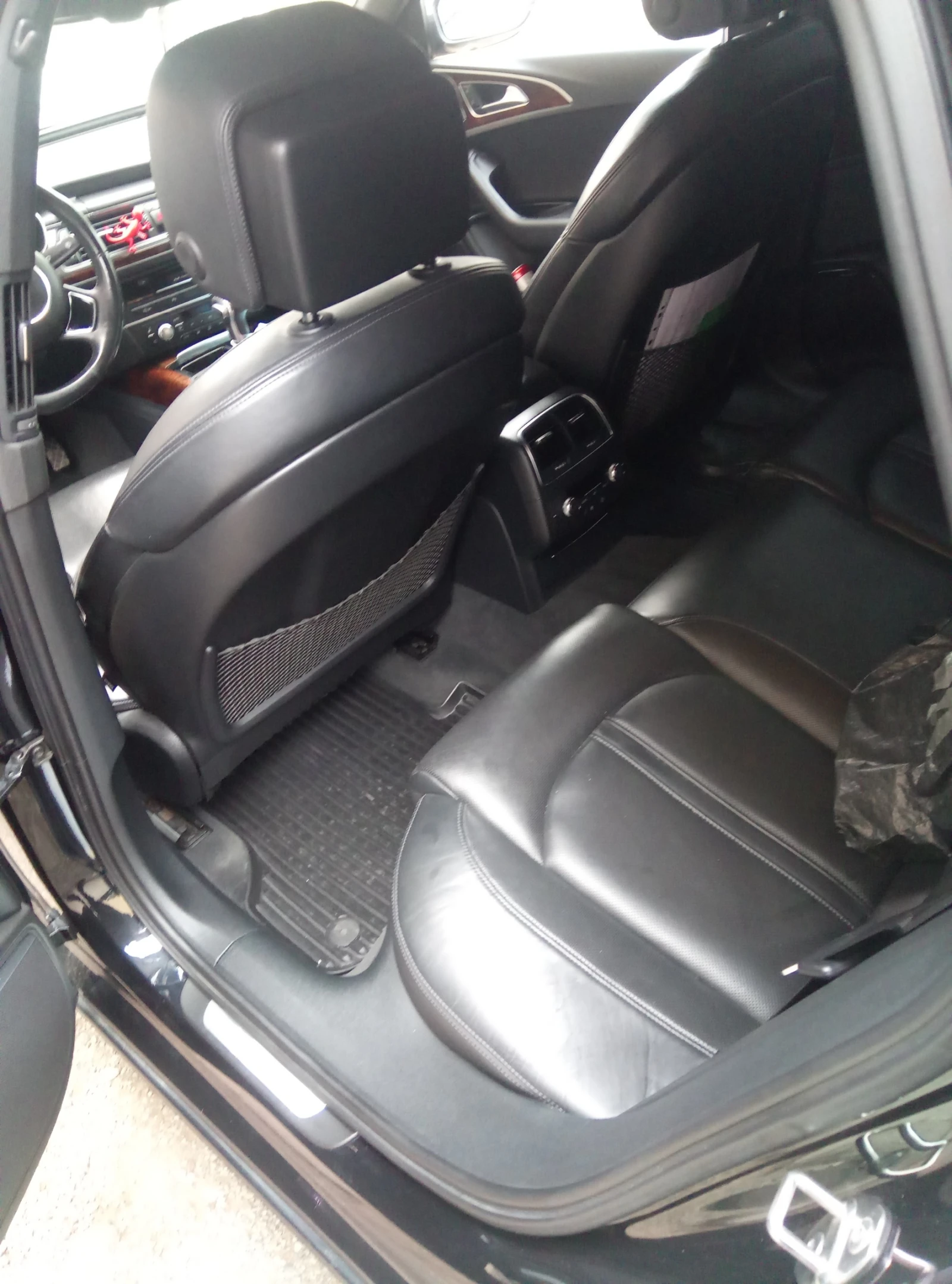 Audi A6 3.0TDI 7G, снимка 10 - Автомобили и джипове - 56195203