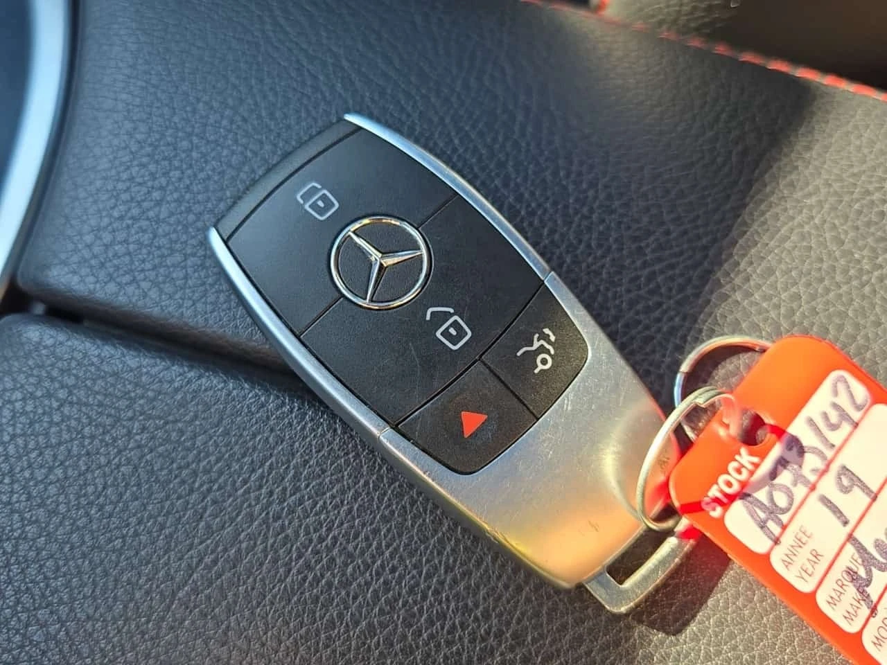 Mercedes-Benz C 43 AMG * FACELIFT * ПОДГРЕВ * BLIND SPOT * , снимка 8 - Автомобили и джипове - 56293690