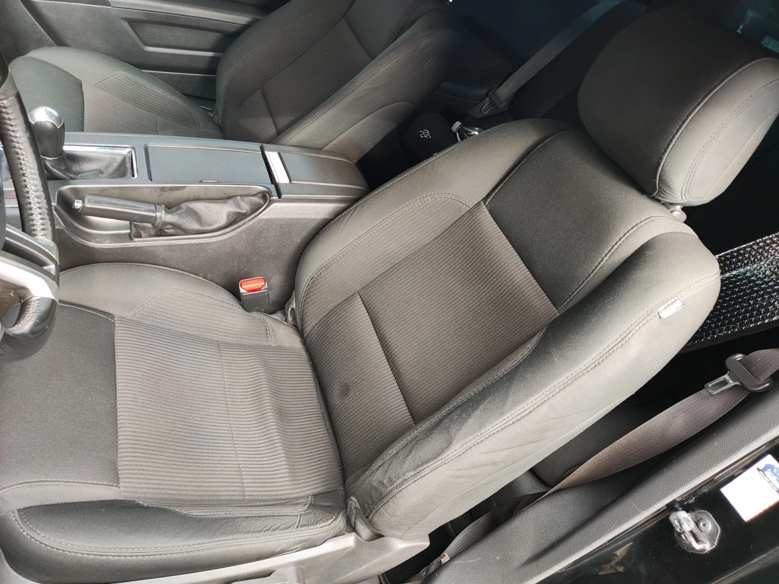 Ford Mustang 3.7 V6 Manual, снимка 11 - Автомобили и джипове - 56645256