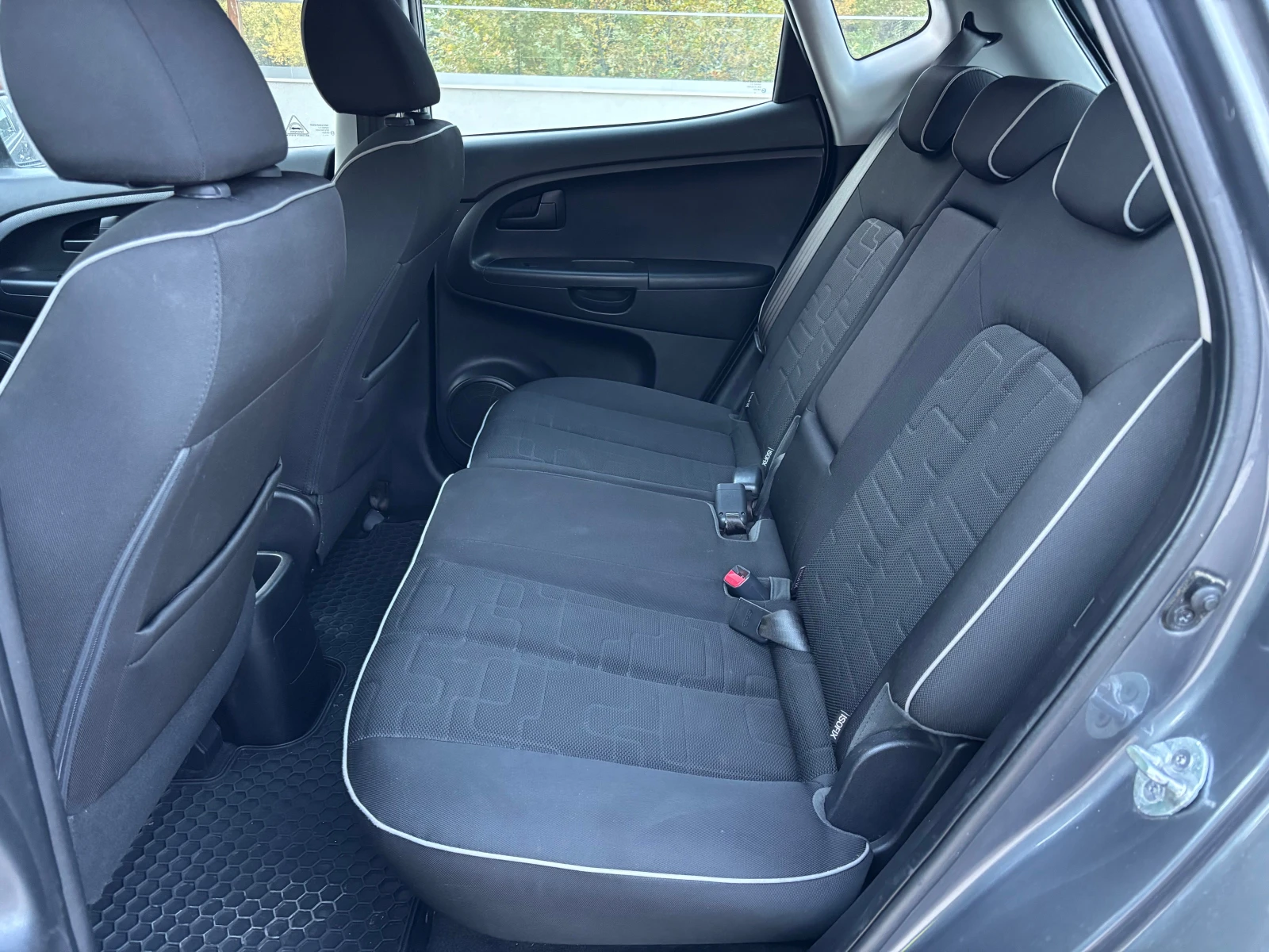 Kia Venga 1, 4������, 90�.�����������. | Mobile.bg � ����������� 13