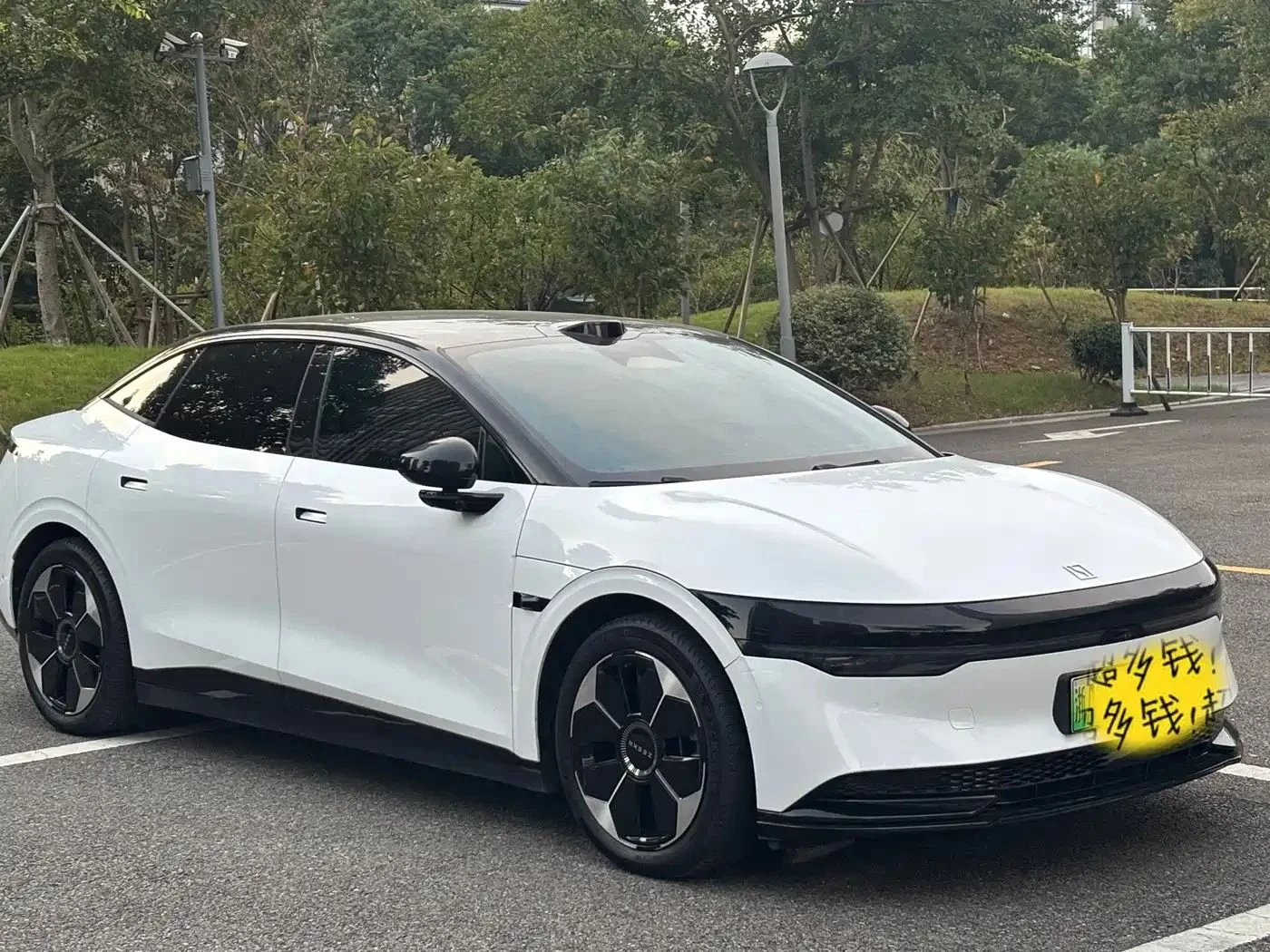 Zeekr 7 GT, снимка 3 - Автомобили и джипове - 56710998