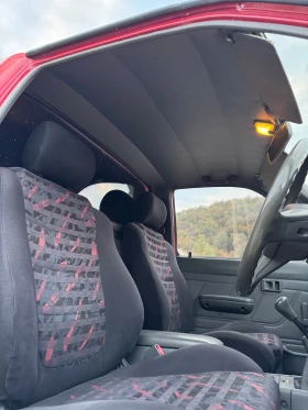 Toyota Hilux, снимка 12