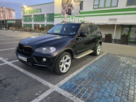     BMW X5 4.8i