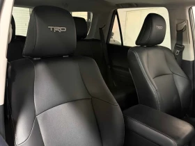 Toyota 4runner TRD Sport 4WD * CARFAX * 360 КАМЕРИ* ПОДГРЕВИ, снимка 15