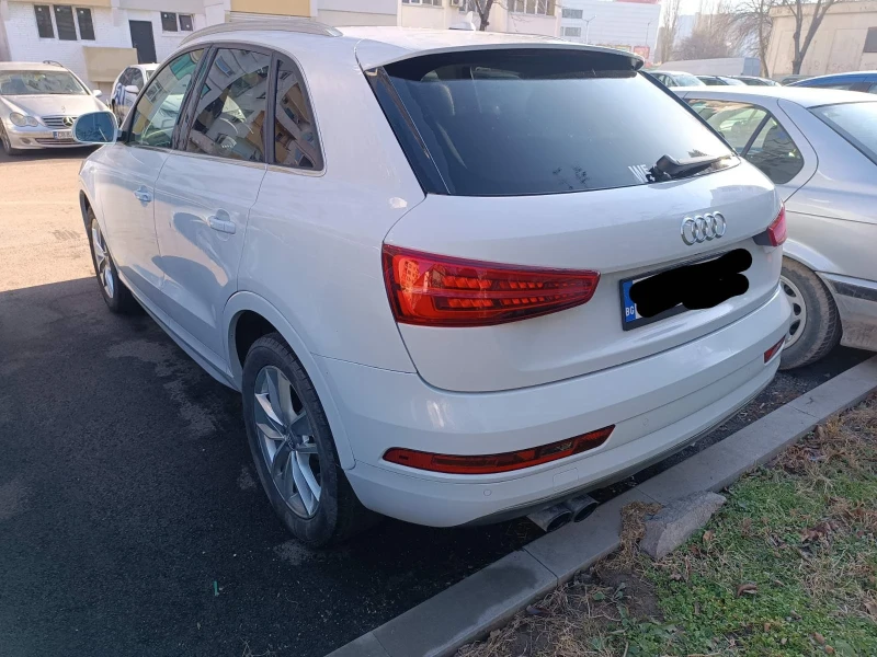 Audi Q3, снимка 9 - Автомобили и джипове - 48615733