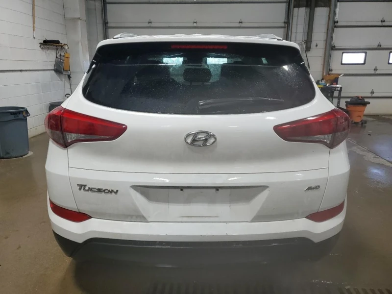 Hyundai Tucson, снимка 6 - Автомобили и джипове - 49531121