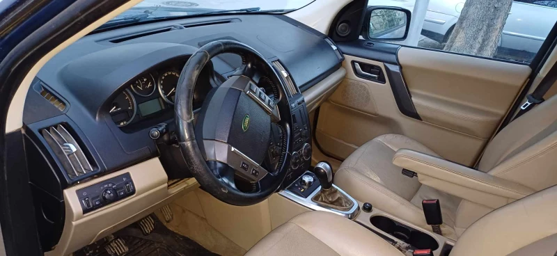 Land Rover Freelander 2, снимка 6 - Автомобили и джипове - 52703798