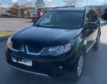 Mitsubishi Outlander 2.4 + LPG, 4x4, 7 места, кожа с подгрев, снимка 3 - Автомобили и джипове - 47789735