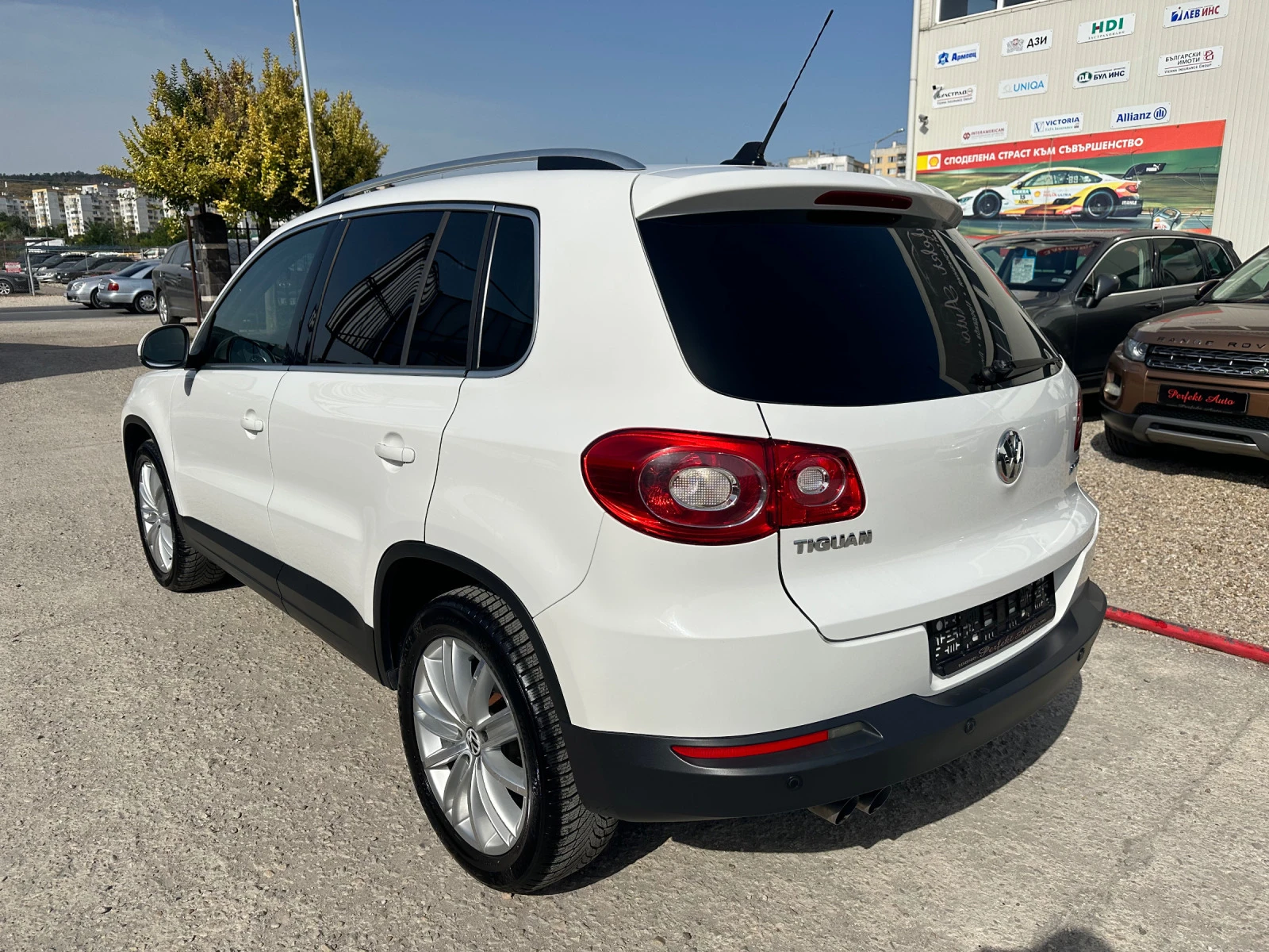 VW Tiguan 2.0 TDI 4x4 - изображение 5