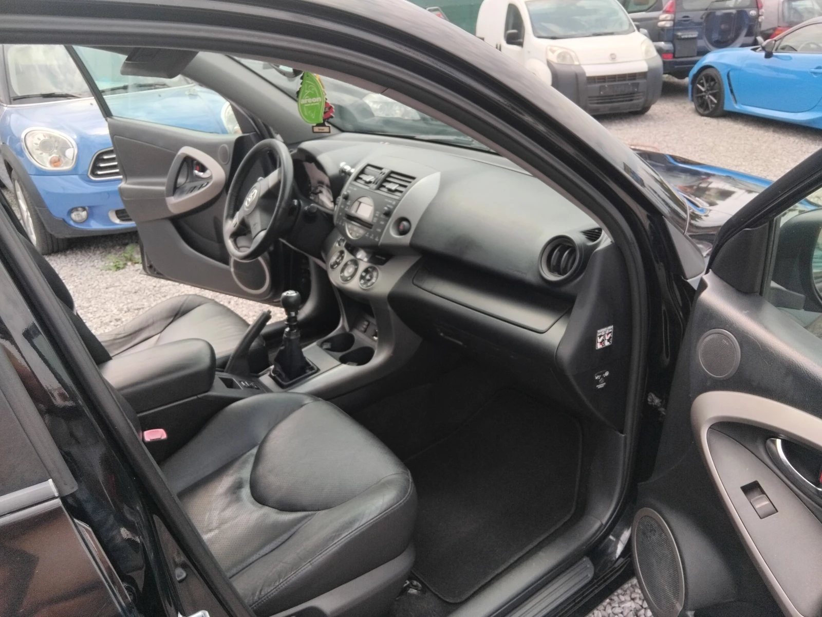Toyota Rav4 2.2D-4D/4Х4 - изображение 10