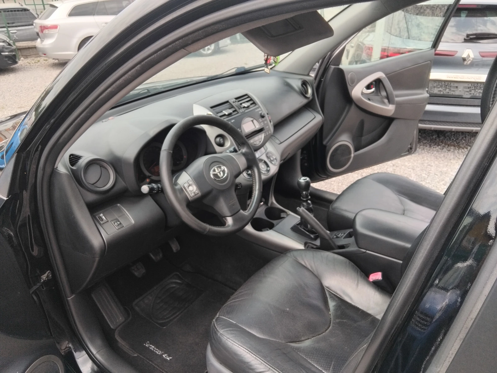 Toyota Rav4 2.2D-4D/4Х4 - изображение 8