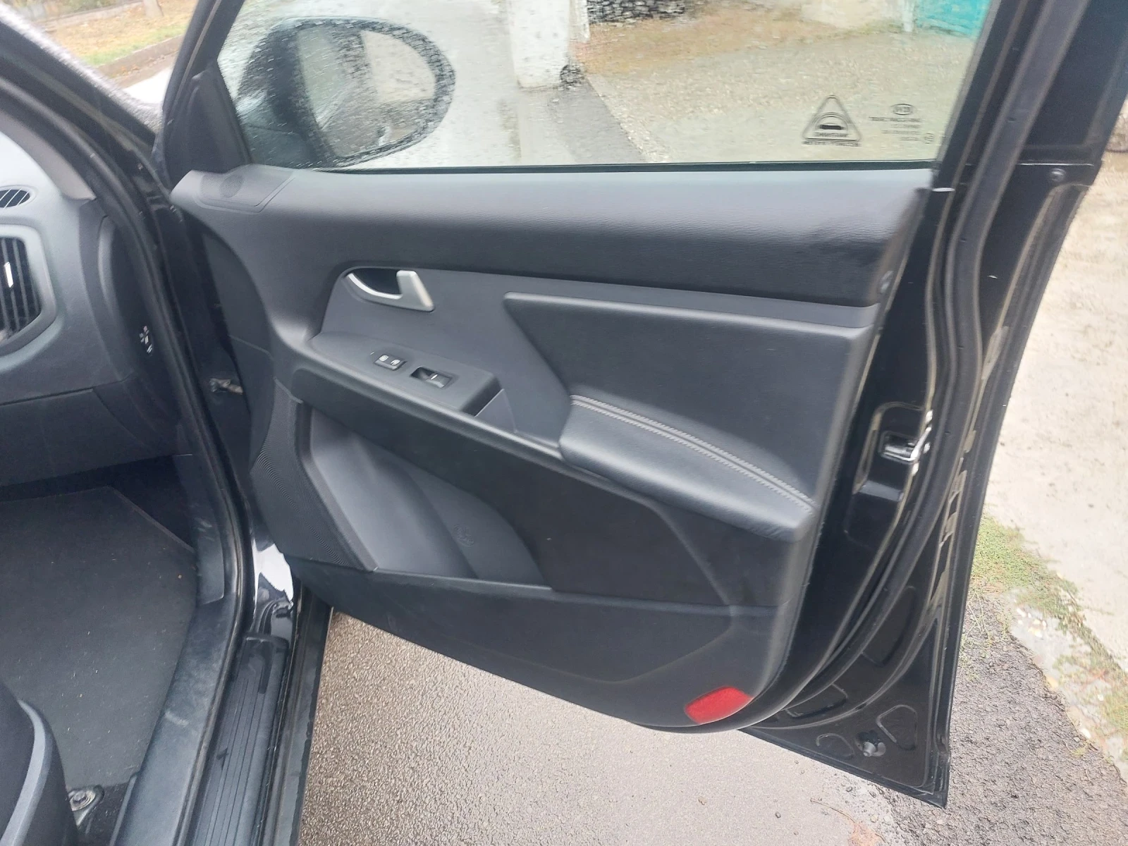 Kia Sportage 1, 6 GDI     | Mobile.bg   12