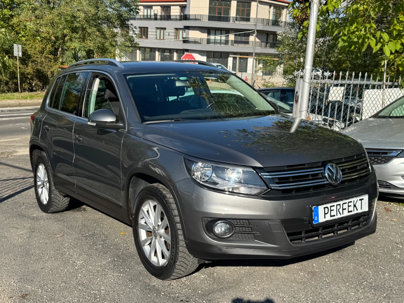 VW Tiguan 2.0TDI | Mobile.bg — изображение 3